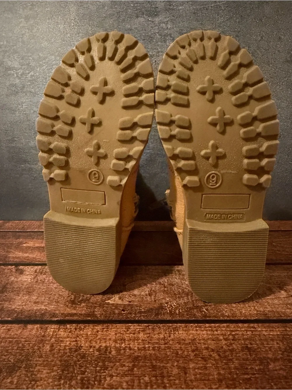 Old Navy Kids Mustard Canvas Lace-Up Boots